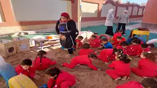 أطفال ينفذون نموذج محاكاة لمطعم في المدرسة المصرية اليابانية بطور سيناء (صور)