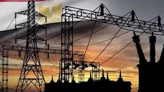 إهمال صيانة أم أحمال أم الموجة الحارة؟.. أسباب انقطاعات الكهرباء المتكررة مؤخرًا