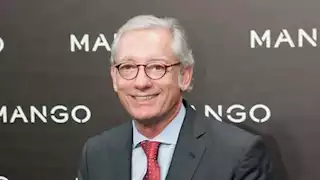 سقط من ارتفاع 150 مترًا.. وفاة مؤسس علامة أزياء شهيرة في إسبانيا