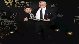 10 صور لظهور أحمد شوبير مع زوجته ونجوم كرة القدم في حفل جوائز الكاف 2024