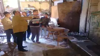 لمنع دخول الحنطور والموتوسيكلات.. تركيب حواجز جديدة على مداخل ومخارج السوق السياحي بالأقصر