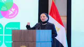 وزيرة البيئة تكشف تأثير الحرارة على "حموضة المحيطات" على الكائنات البحرية