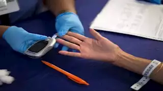 لمرضى السكري من النوع الثاني.. أطعمة لا تتناولها قبل النوم