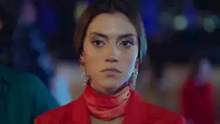 "معقدة الرفيعين والتخان".. رامز جلال يستقبل  الفنانة اللبنانية ستيفاني عطا الله