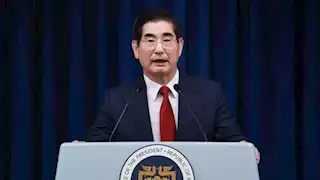    وزير دفاع كوريا الجنوبية السابق يحاول الانتحار في السجن