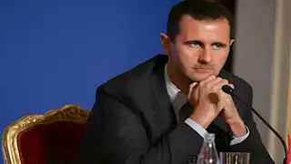 قيادة الجيش السوري تبلغ الضباط أن حكم الأسد انتهى