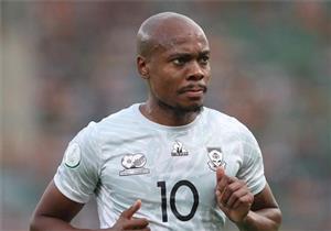 إجهاد عضلي- هل يغيب بيرسي تاو عن لقاء الأهلي أمام بلوزداد؟