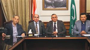  يمامة يرأس الاجتماع الأول لـ"اللجنة الاستشارية" لحزب الوفد