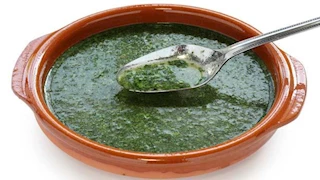 ماذا يحدث لجسمك عند إعادة تسخين الملوخية أكثر من مرة؟.. طبيبة تحذر