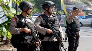 مقتل 3 أشخاص في إندونيسيا مع تحول الاحتجاجات على امتيازات المشرعين لأعمال عنف