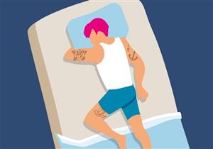 ماذا يحدث لجسمك عند النوم على بطنك؟