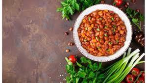 ما تأثير تناول طبق من الفول بالفلفل الحار على جسمك في سحور رمضان؟