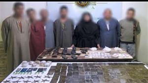 امرأة و7 رجال.. تفاصيل سقوط عصابة لترويج المخدرات في أسيوط 