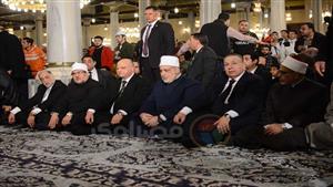 محافظ القاهرة يشهد الاحتفال بليلة النصف من شعبان بمسجد الحسين 