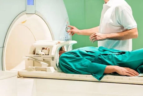 هل يُسبب الرنين المغناطيسي الإصابة بالسرطان؟