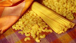 احذر مكرونة الميكروويف.. خطر خفي في وجبتك المفضلة