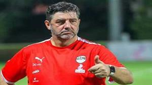 روي فيتوريا: "رفعت سقف توقعات الجماهير المصرية.. وصلاح لاعب متواضع"