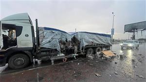 الاحتلال يستهدف شاحنة مساعدات في مدينة دير البلح (فيديو)