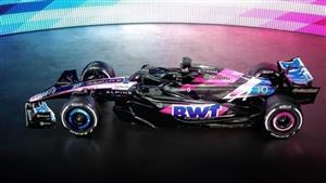 ألبين تكشف عن سيارتها الجديدة لسباقات فورمولا-1