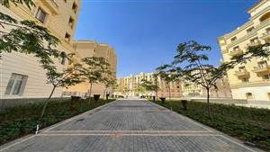 وزير الإسكان: إقبال كبير على حجز وحدات "جاردن سيتي الجديدة" بالعاصمة الإدارية 