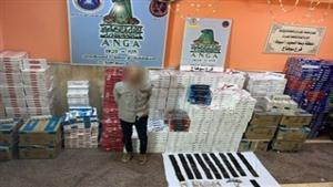 بـ4 ملايين.. سقوط عنصر إجرامي بحوزته حشيش و33 ألف علبة سجائر