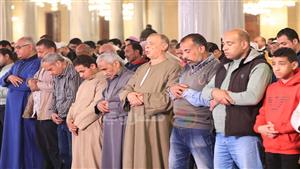 ما حكم صلاة التراويح في المنزل؟.. الإفتاء توضح