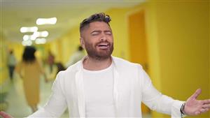 تامر حسني يُطالب الدولة بتطبيق فكرته: "مش هيبقى فيه حد محتاج يتعالج"