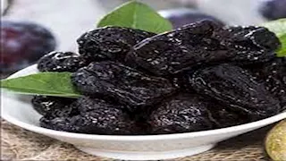 صديق القلب.. 6 فوائد مذهلة للجسم عند تناول البرقوق المجفف