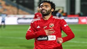 حسين الشحات يؤدي مناسك العمرة في رمضان (صورة)