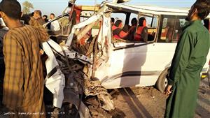 مصرع 3 أشخاص وإصابة 10 في حادث تصادم بـ"أسيوط الزراعي"- صور