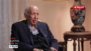 "شيخ الصحفيين" في حواره الأخير: مبارك منعني من التواصل مع جيهان السادات 