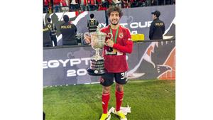 نجل أبو تريكة يعلق على احتفال محمد هاني بكأس مصر