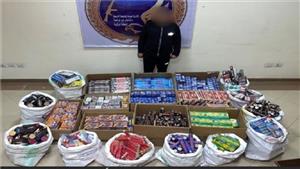 "بمب العيد".. ضبط صاحب مكتبة بـ 730 ألف قطعة ألعاب نارية بقيمة 4 مليون جنيه