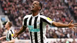 في صفقة قياسية.. ليفربول يتوصل لاتفاق مع نيوكاسل لضم إيزاك