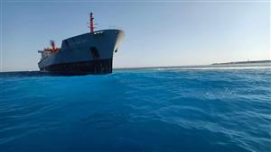 "البيئة" تطلق غواصين لحصر تلفيات السفينة "كولوديا" الجانحة بشرم الشيخ