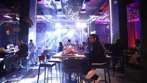 بالصور.. تعرف على تفاصيل فيلم "اتنين × واحد"