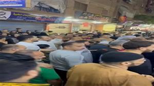 "شقهُ نصُين".. تشييع جثة طفل لقي مصرعه على يد جاره بشبرا الخيمة (صور)