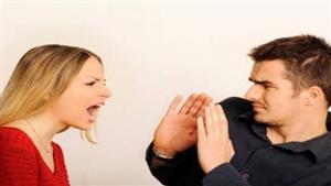 سيد يطلب طلاق زوجته: "صوتها عالي في البيت"