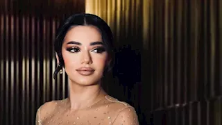 رحمة رياض بإطلالة جريئة.. ما سر اللوك؟