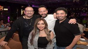 مصطفى قمر يحتفل بافتتاح فرع جديد من مطعمه بحضور نجوم الفن والغناء
