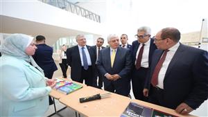 وزير التعليم العالي يتفقد الجامعة المصرية- اليابانية للعلوم والتكنولوجيا -صور