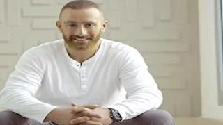 أحمد السقا: "أتقبل النقد البناء لكن من يسيء لي أو لأسرتي فهو خصيمي يوم الدين"