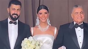 محمد سامي رفقة شقيقته ريم في حفل زفافها