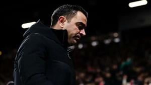 "لقبين في موسمين".. ماذا قدم تشافي مع برشلونة بعد إعلان رحيله؟