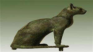 تمثال أحد البحارة.. 5 صور لأهم القطع الأثرية بمتحف جامعة الزقازيق  