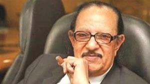 عمرو الليثي وأشرف زكي في جنازة المنتج فاروق صبري