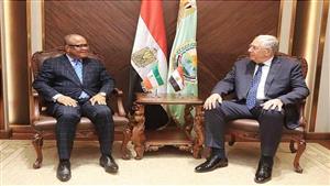مستعدون لتقديم كل أوجه الدعم.. تفاصيل لقاء وزير الزراعة نظيره بغينيا الاستوائية لبحث التعاون المشترك