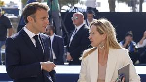 تصرفات بايدن وتجاهل ميلوني.. مشاهد غريبة من قمة مجموعة السبع بإيطاليا (صور+ فيديو)