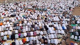 تكبيرات العيد.. أفضل صيغة وهل الصيغة المشهورة عند المصريين بدعة؟