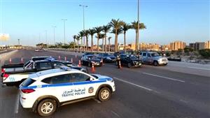 12 صورة ترصد تكثيف الخدمات المرورية على الطرق السريعة والساحلية